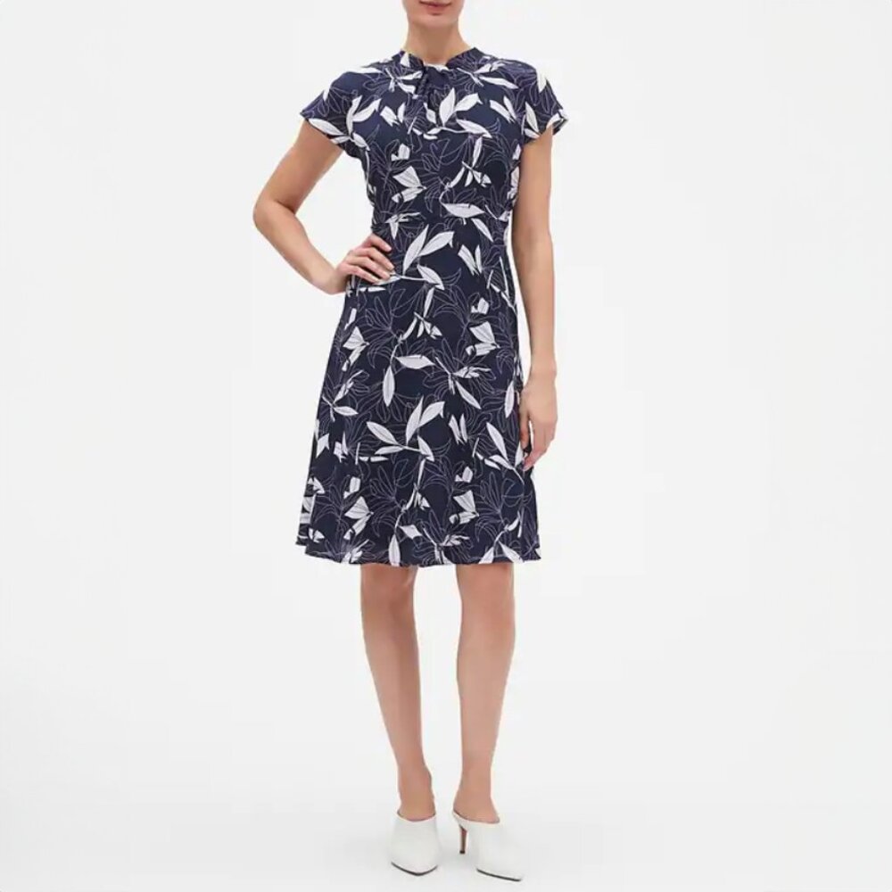 Banana Republic | Twist Neck Fit & Flare Dress